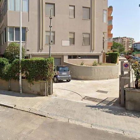 Πανσιόν Affittacamere Aiosardegna Κάλιαρι