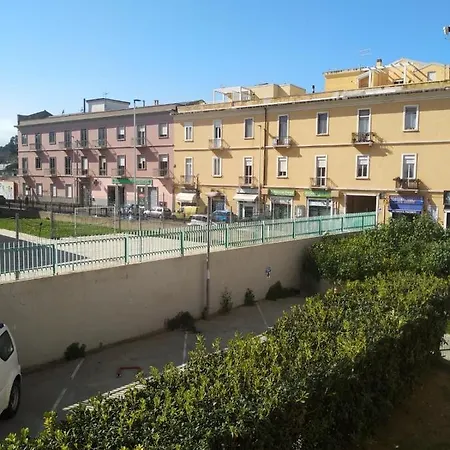 Guest house Affittacamere Aiosardegna 3*